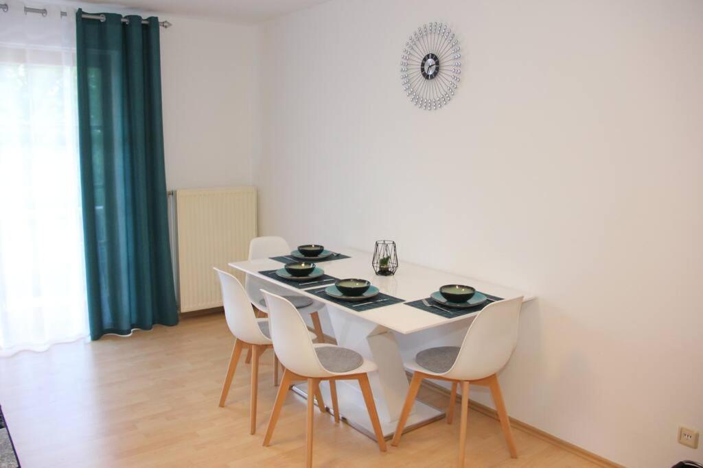 Ferienwohnung Mit Balkon Швандорф ин Байерн Екстериор снимка